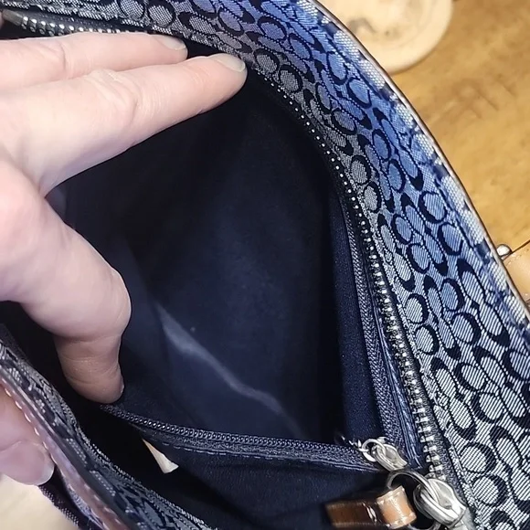 Coach Vintage Micro Kissing C's Denim Tote Euc - Picture 14 of 16